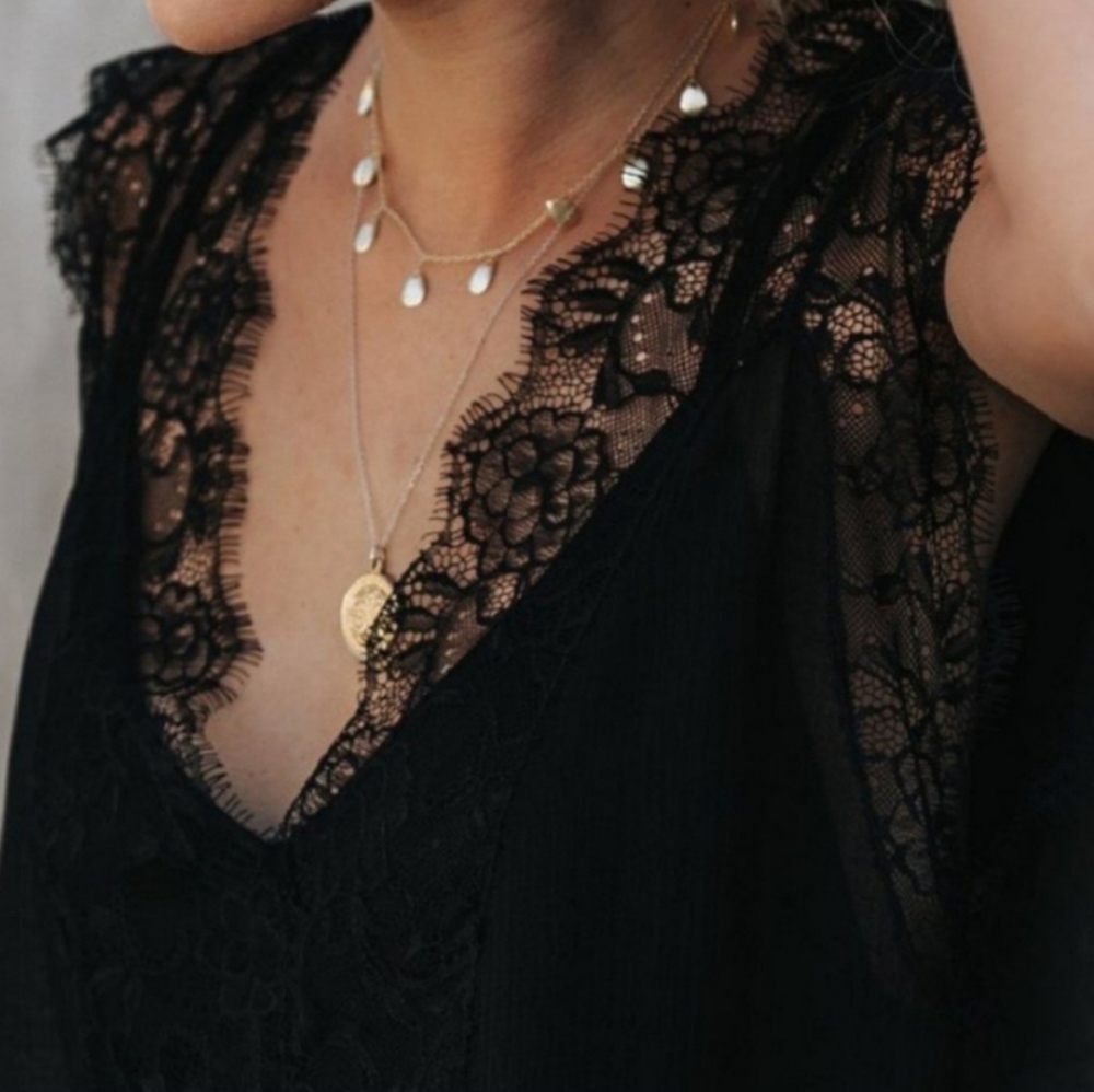 Black Lace Tank Top With Removable Racerback Camisole - Picture 2 of 16